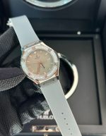 Hublot Classic Fusion Quartz 33mm Ladies Watch | Chicly Hub