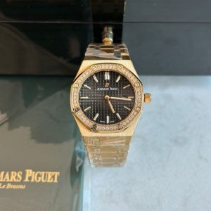 Audemars Piguet Royal Oak Ladies watch | Chicly Hub