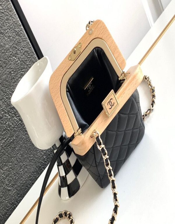 CHANEL WOOD QUILTING CHAIN SHOULDER BAG | Chicly Hub