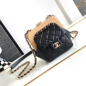 CHANEL WOOD QUILTING CHAIN SHOULDER BAG | Chicly Hub