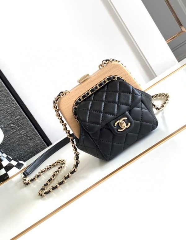 CHANEL WOOD QUILTING CHAIN SHOULDER BAG | Chicly Hub