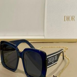 Dior sunglasses | Chicly Hub