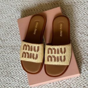 Miu Miu Raffia mules | Chicly Hub