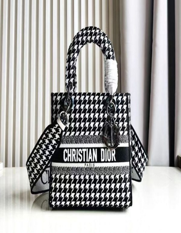 Christian Dior Paris Medium Lady D-Lite Bag | Chicly Hub