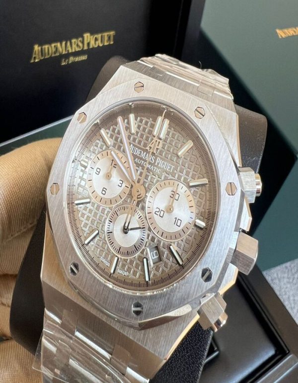 Audemars Piguet Royal Oak Chronograph | Chicly Hub