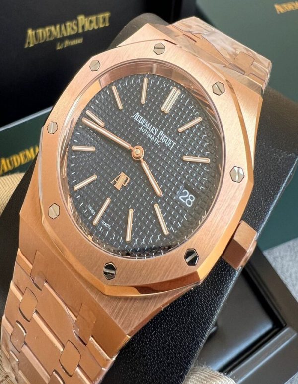 Audemars Piguet Royal Oak Jumbo | Chicly Hub