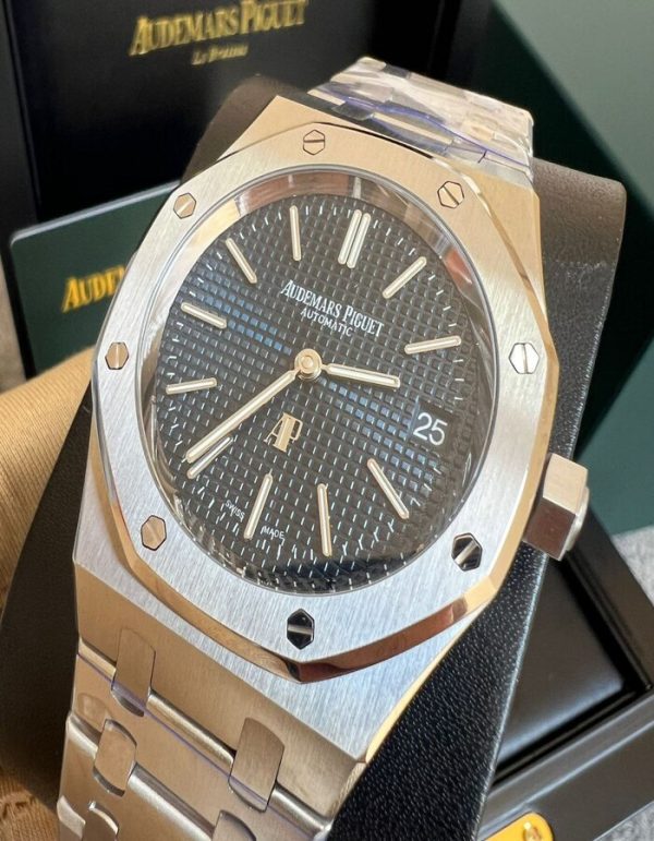 Audemars Piguet Royal Oak Jumbo | Chicly Hub