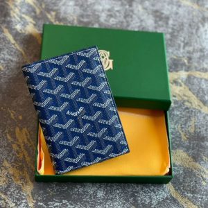 GO’ YO Grenelle Passport Wallet | Chicly Hub