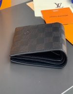 Men's wallet Louis Vuitton Marco Wallet | Chicly Hub