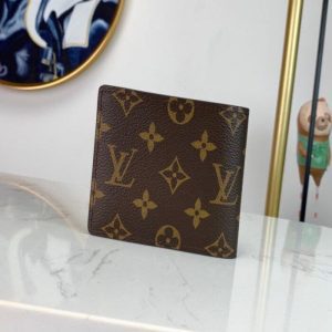 Louis Vuitton Multiple Wallet Monogram | Chicly Hub