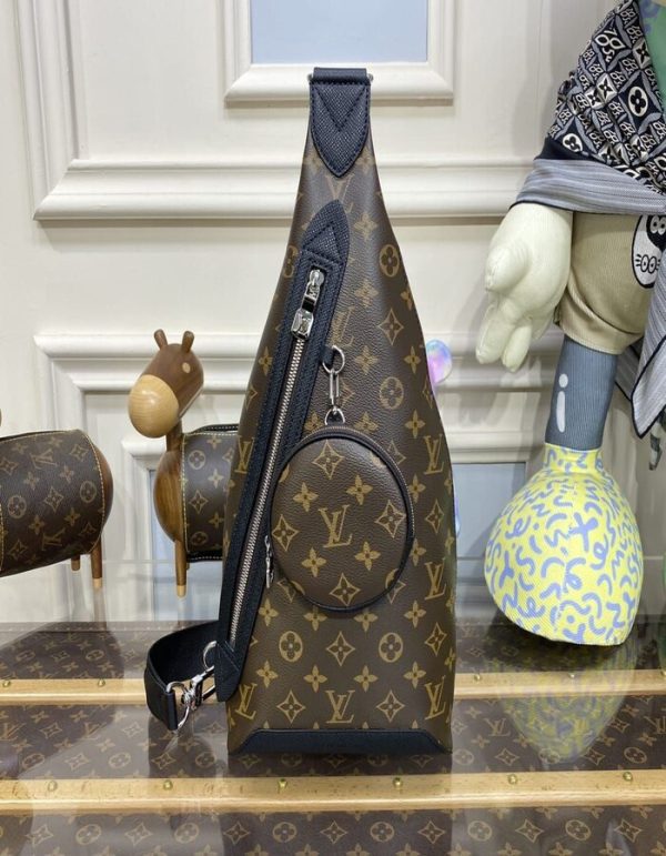 LOUIS VUITTON DUO SLINGBAG | Chicly Hub