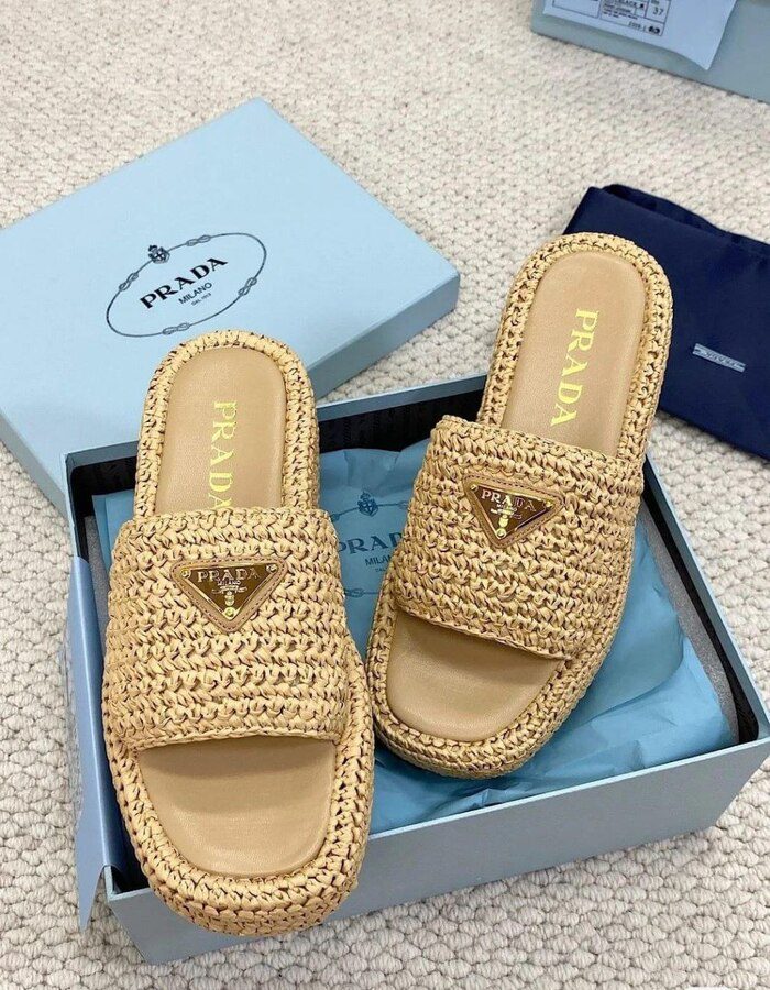 Prada Flatform raffia sandals | Chicly Hub