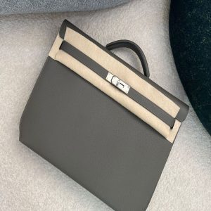 Hermes Gold Kelly Depeches 36 Evercolor Bag | Chicly Hub