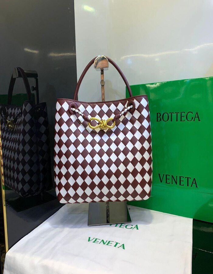 Bottega Veneta Small leather handbag “Andiamo | Chicly Hub