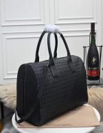 Bottega Veneta BLACK ‘Intreciatto’ weave duffel bag | Chicly Hub