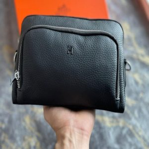 Hermès men's calfskin clutch bag, envelope bag | Chicly Hub