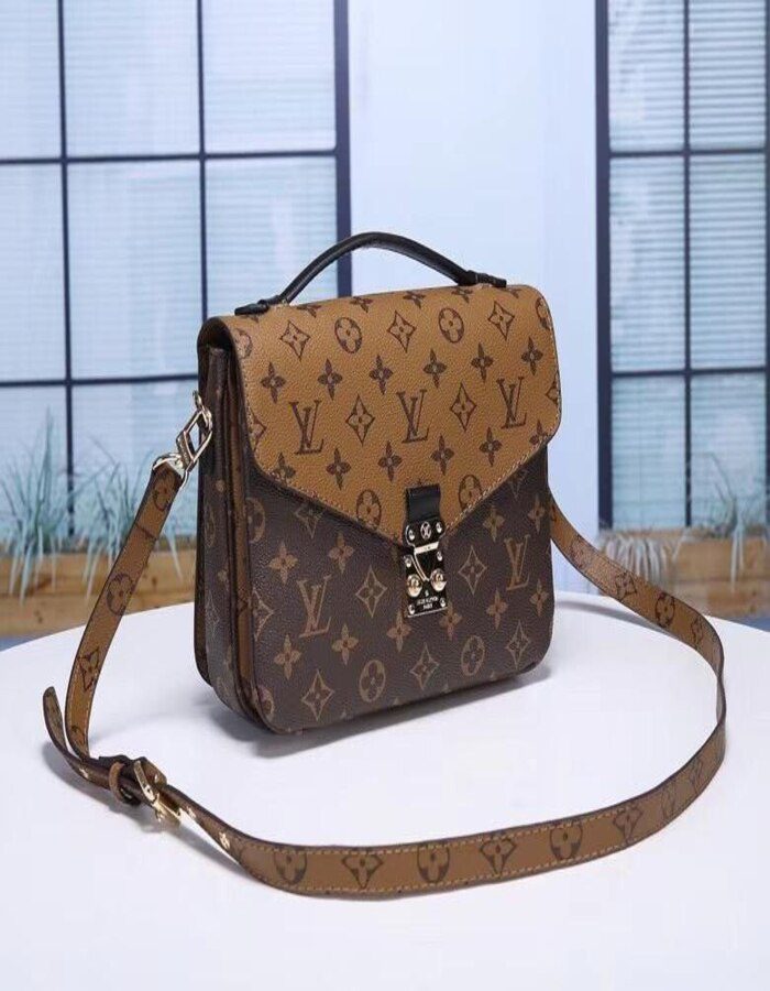 LOUIS VUITTON Reverse Monogram Pochette Metis for women | Chicly Hub