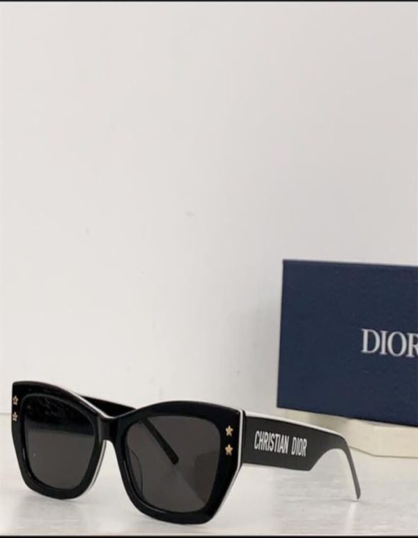 DIORPACIFIC S2U Black Rectangular Sunglasses | Chicly Hub