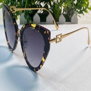 Fendi sunglasses | Chicly Hub