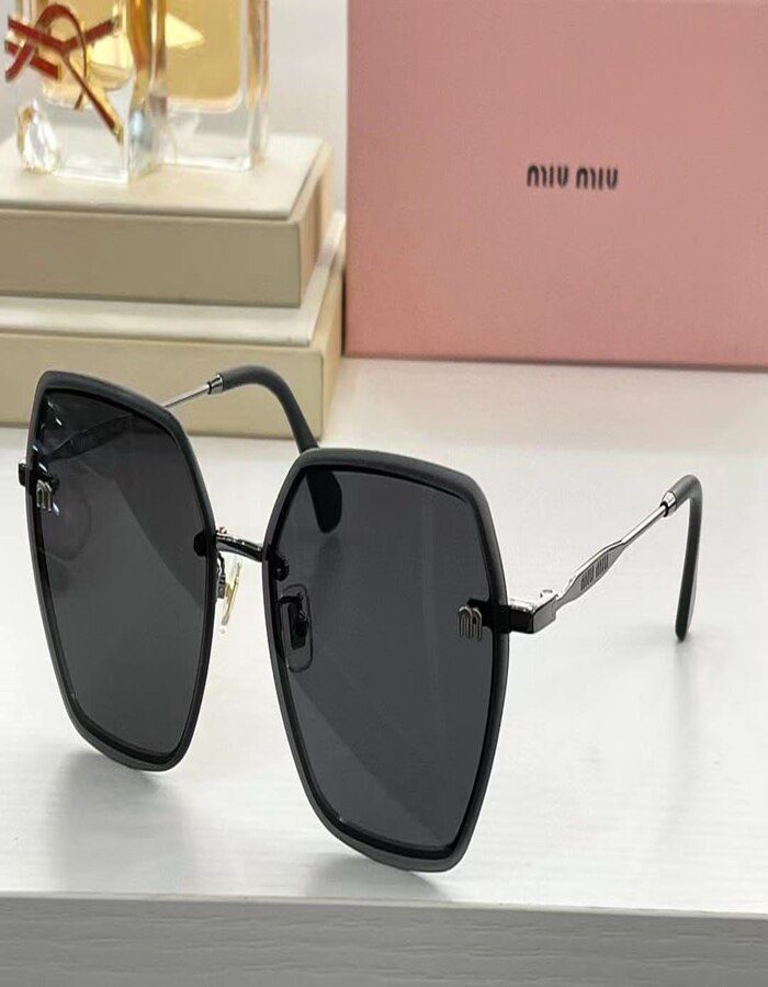 MIU MIU sunglasses | Chicly Hub