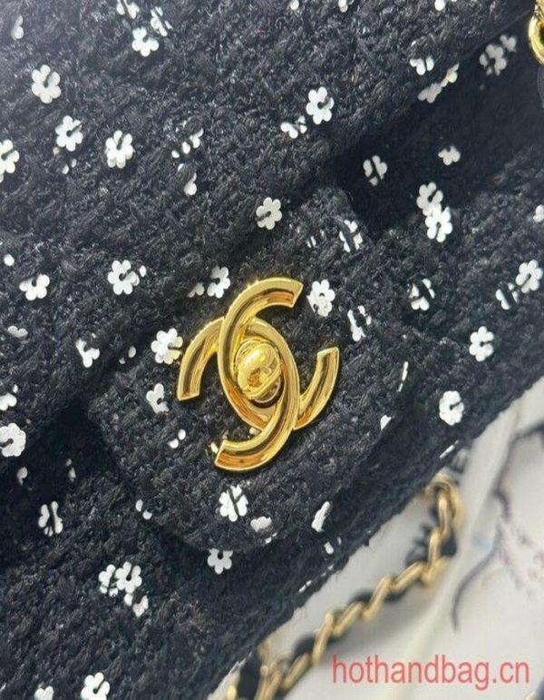 Chanel CLASSIC HANDBAG | Chicly Hub