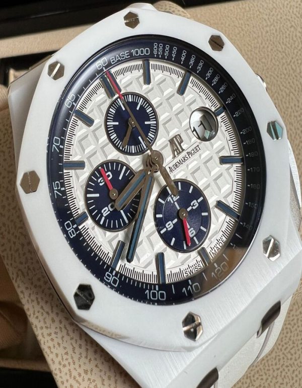 Audemars Piguet ROYAL OAK OFFSHORE WHITE CERAMIC | Chicly Hub